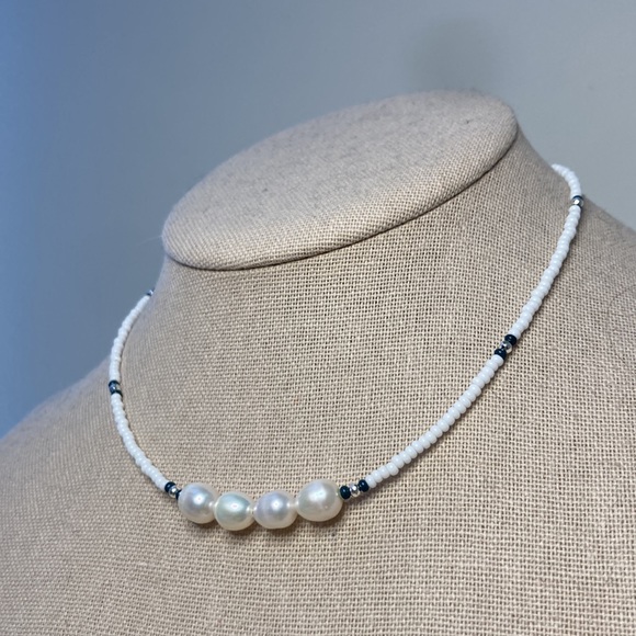 Freshwater Pearls and Seed Beads Necklace - Picture 3 of 12